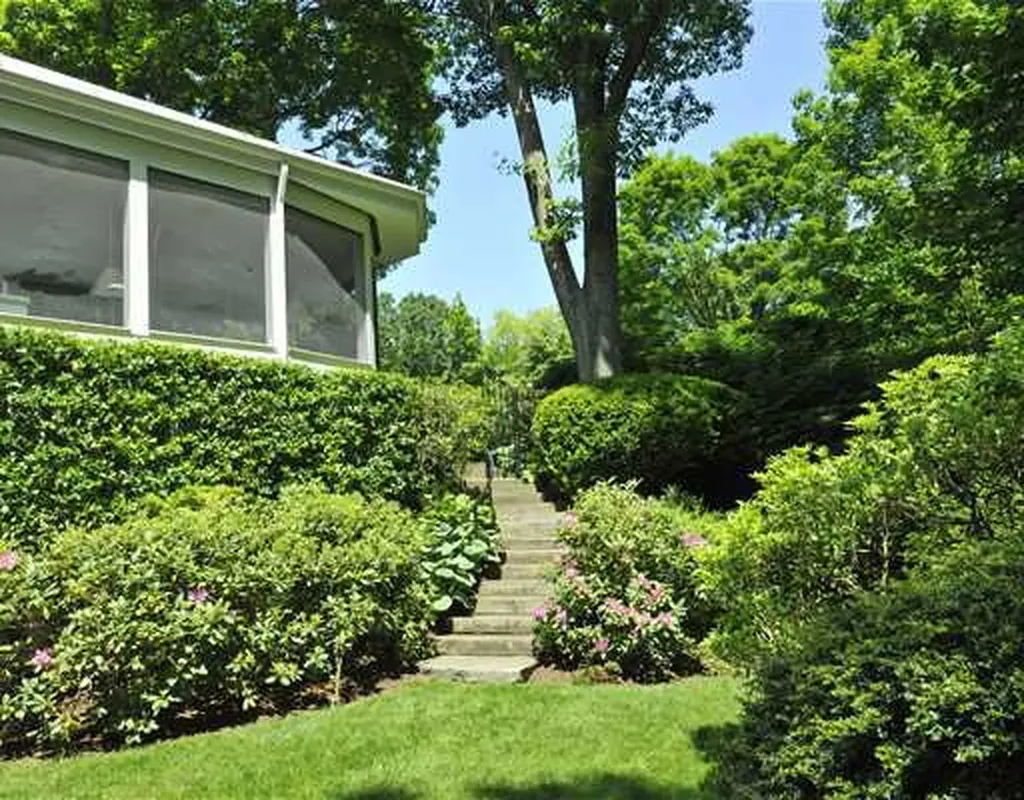 45 Midwood Road Greenwich CT 06830