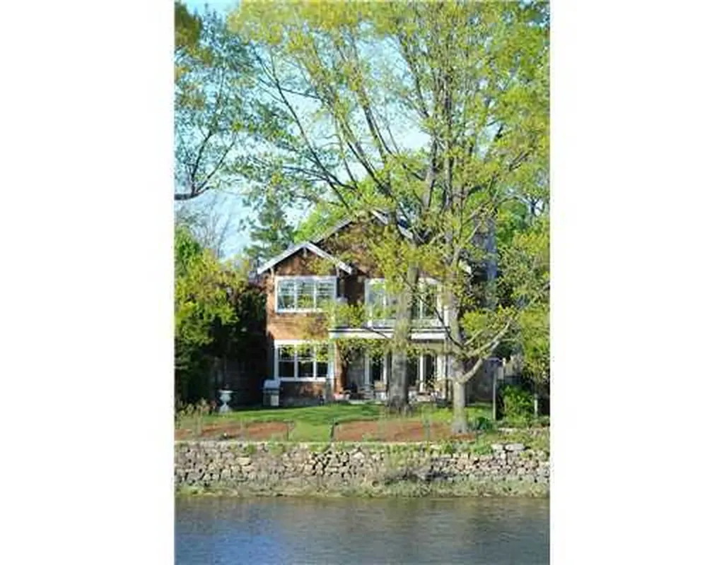 Cos Cob CT 06807