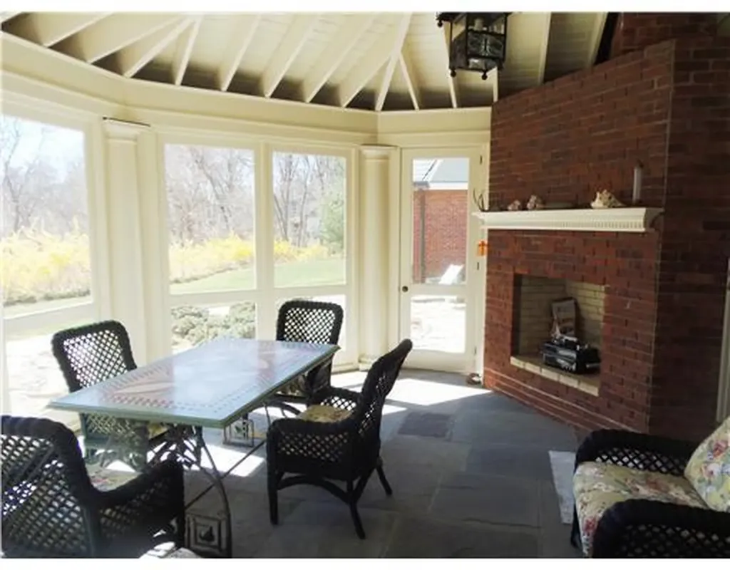 12 Stonebrook Lane Cos Cob CT 06807