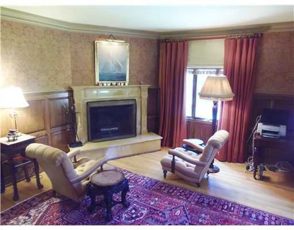 12 Stonebrook Lane Cos Cob CT 06807