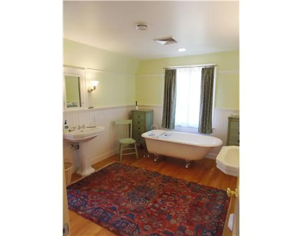 12 Stonebrook Lane Cos Cob CT 06807
