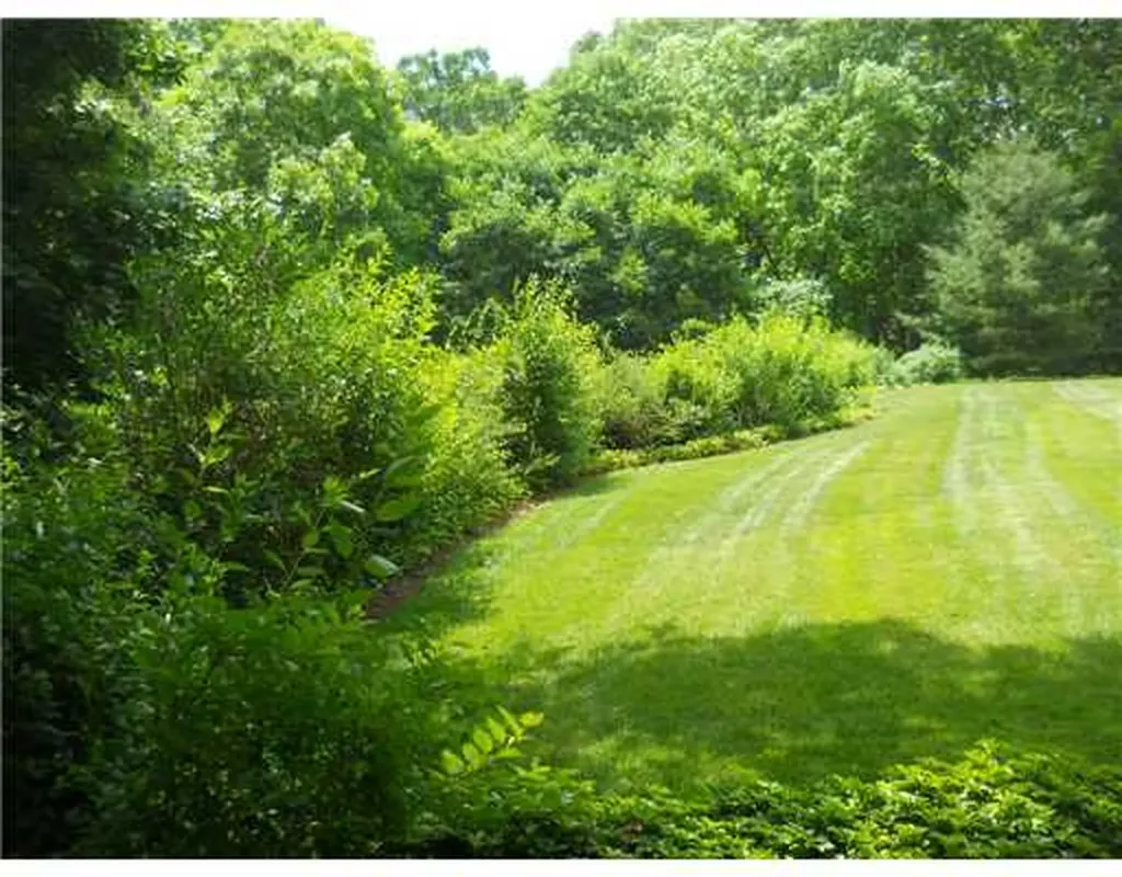 12 Stonebrook Lane Cos Cob CT 06807