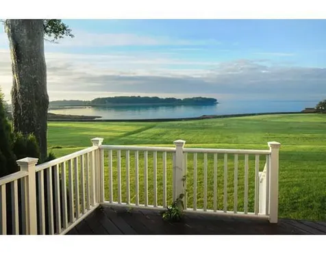 22 Pilot Rock Lane Riverside CT 06878