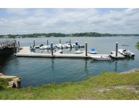 22 Pilot Rock Lane Riverside CT 06878
