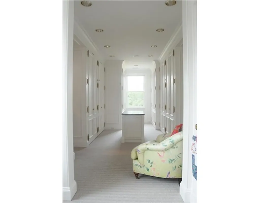 Greenwich CT 06831