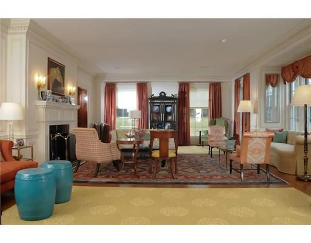 Greenwich CT 06831