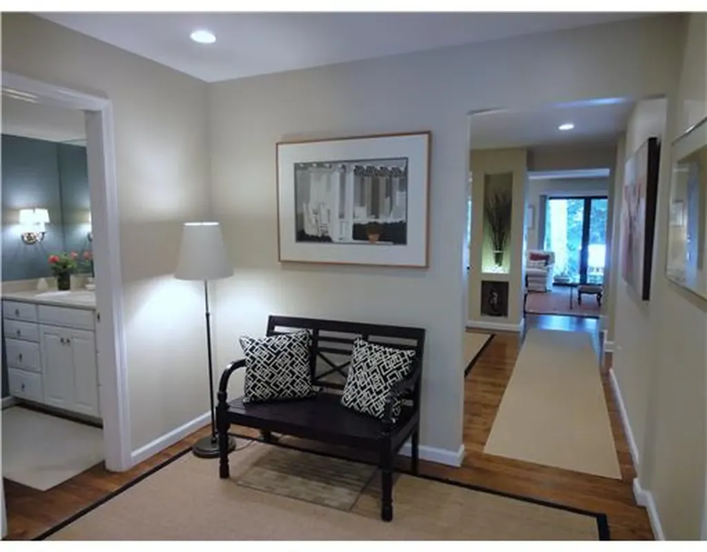 Greenwich CT 06831