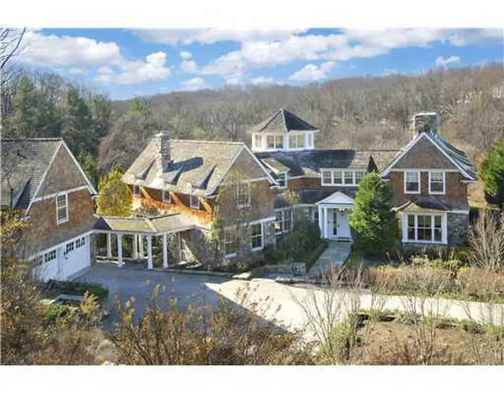 Greenwich CT 06831