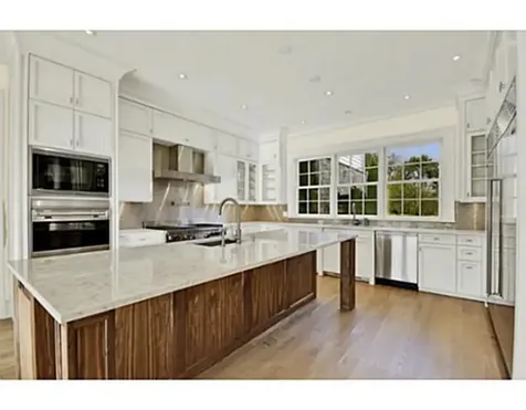 Greenwich CT 06830