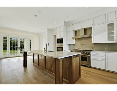 Greenwich CT 06830