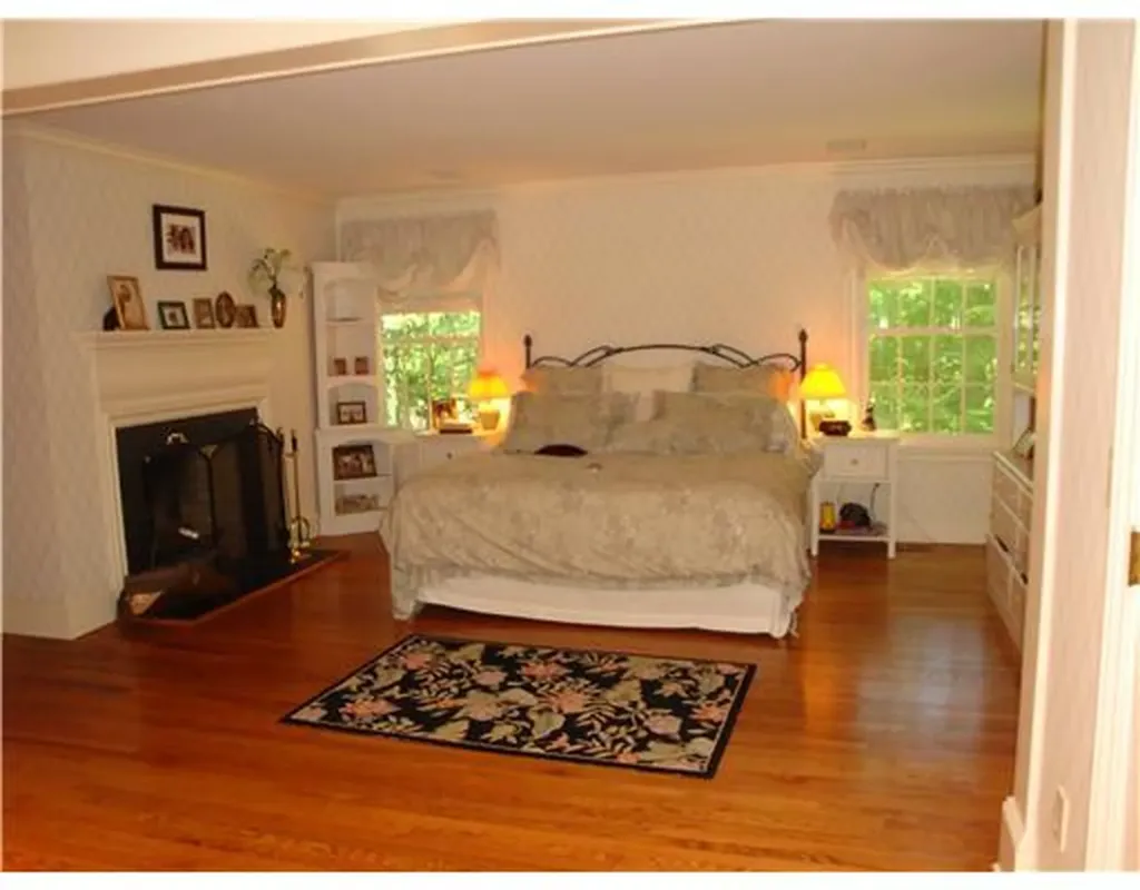 51 Old Stone Bridge Road Cos Cob CT 06807