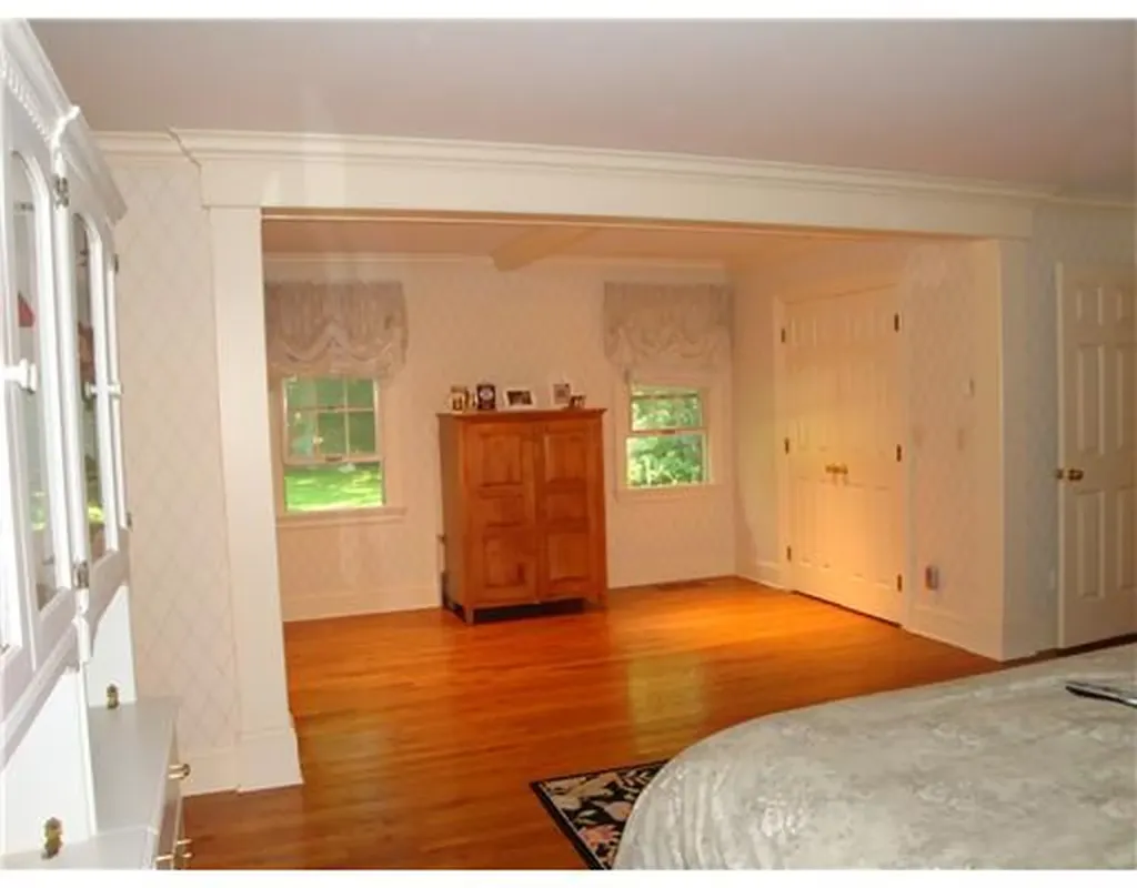 51 Old Stone Bridge Road Cos Cob CT 06807