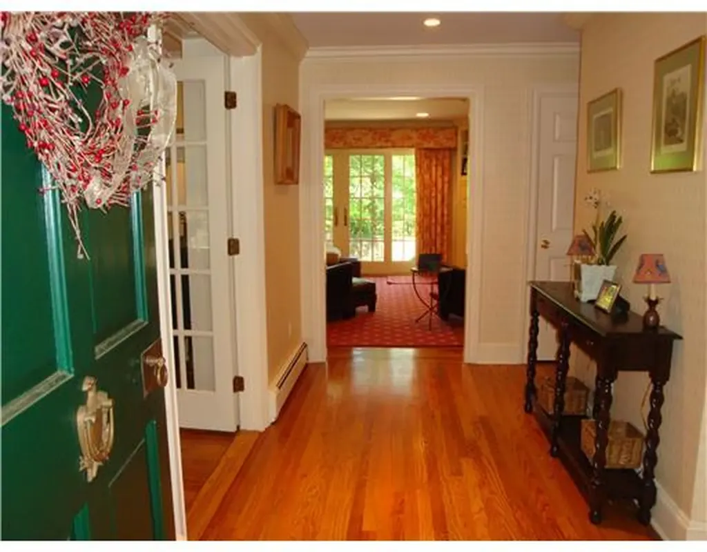 51 Old Stone Bridge Road Cos Cob CT 06807