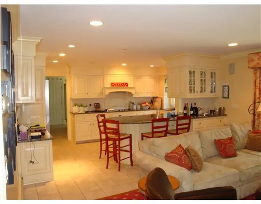 51 Old Stone Bridge Road Cos Cob CT 06807