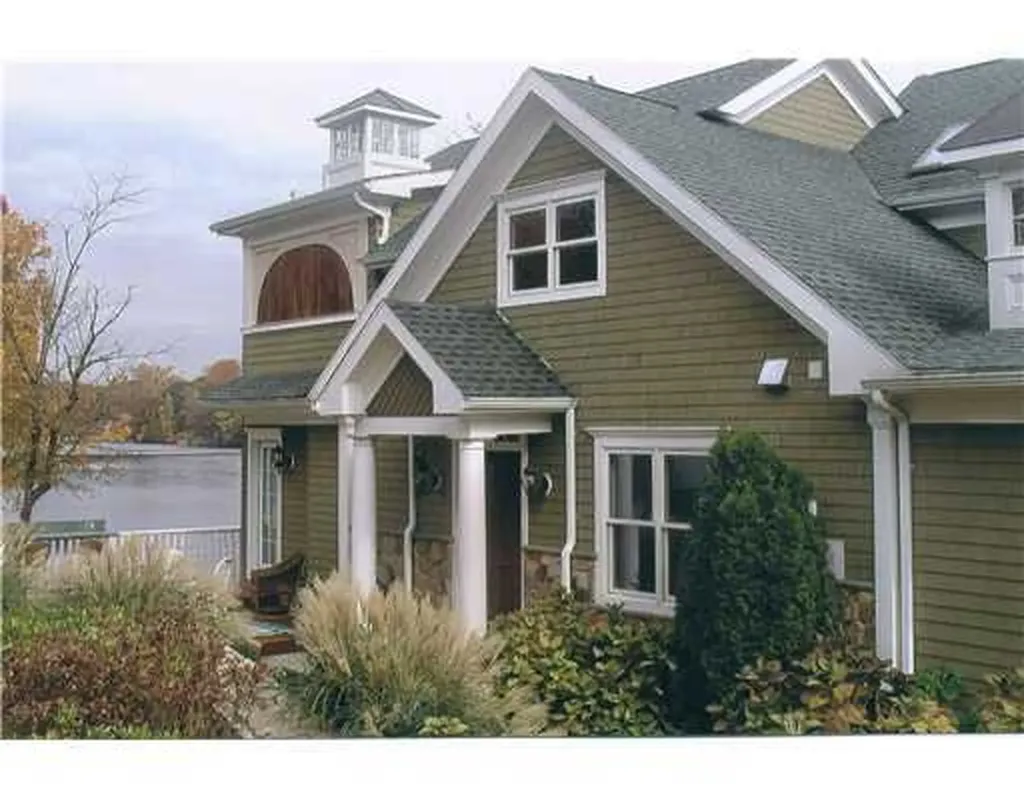 Cos Cob CT 06807
