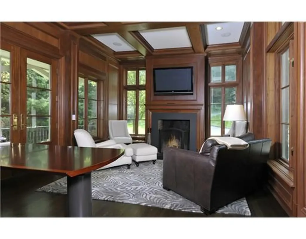 Greenwich CT 06831