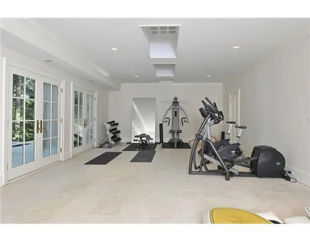 Greenwich CT 06831