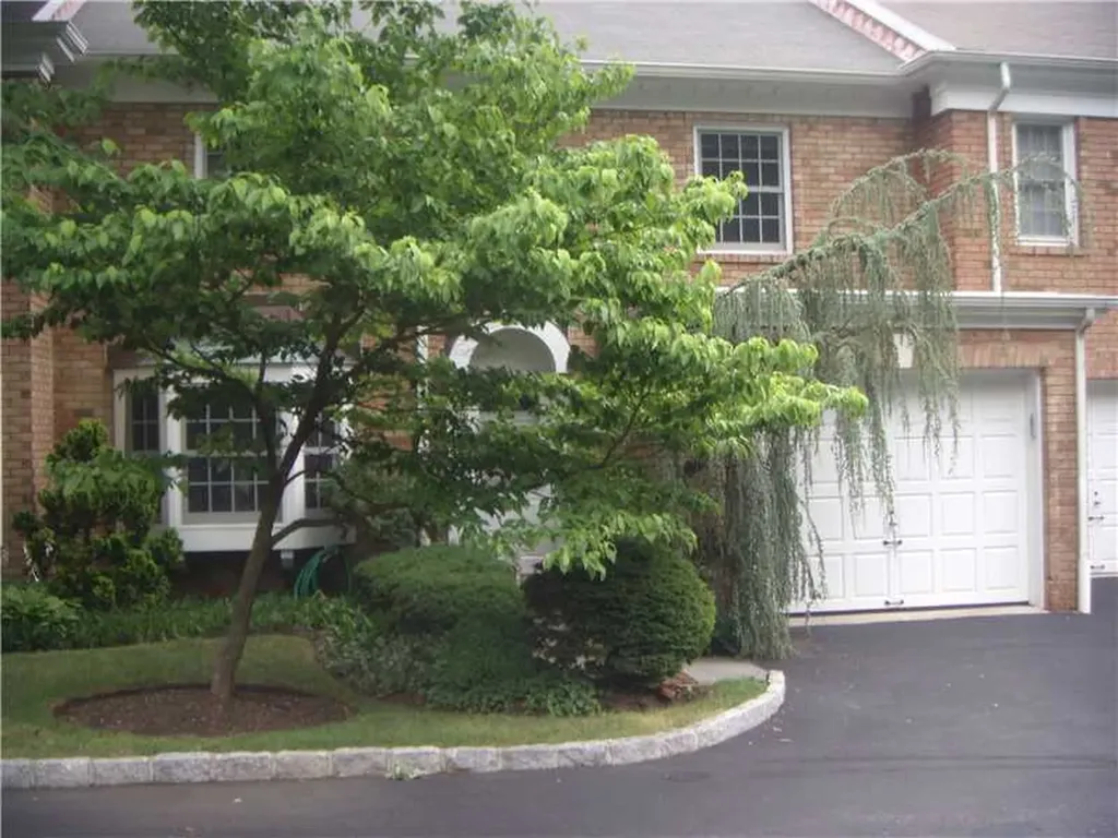 10 Georgetowne North Greenwich CT 06831