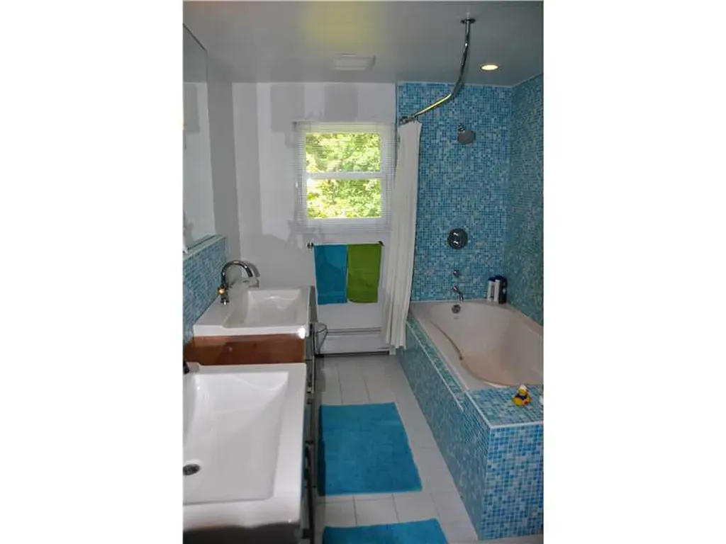 22 Shady Brook Lane Old Greenwich CT 06870