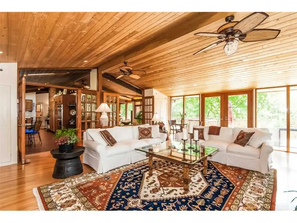 335 Valley Road Cos Cob CT 06807