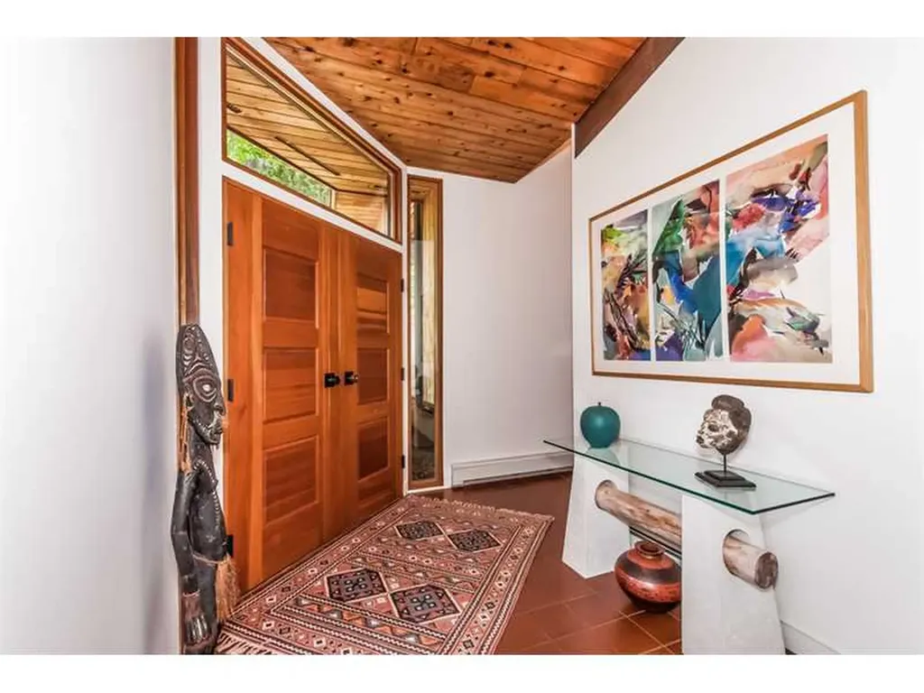 335 Valley Road Cos Cob CT 06807