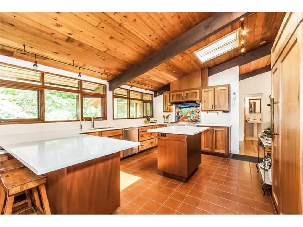 335 Valley Road Cos Cob CT 06807