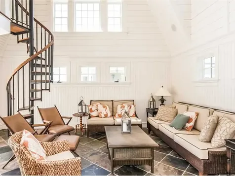38 Hunting Ridge Lane Wilton CT 06897