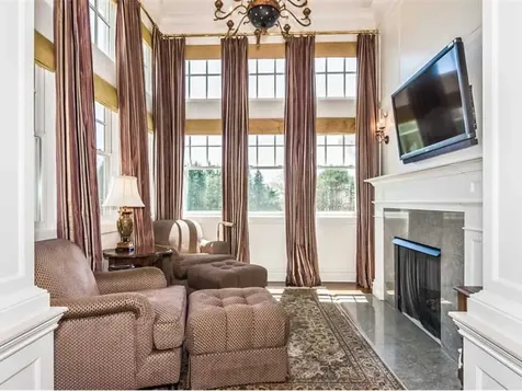 38 Hunting Ridge Lane Wilton CT 06897