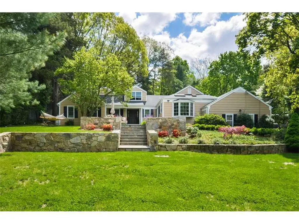 74 Old Orchard Road Riverside CT 06878