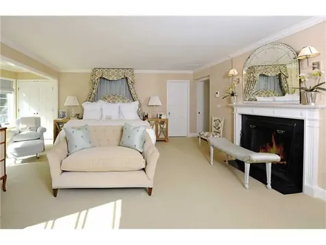 90 Round Hill Road Greenwich CT 06831