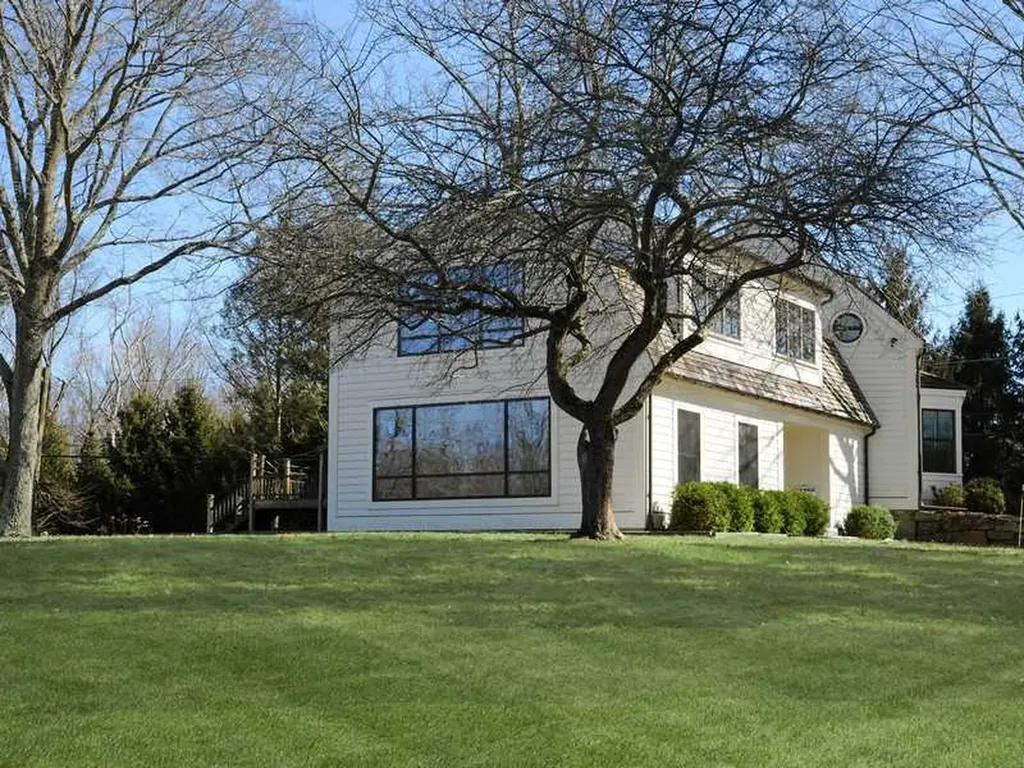 45 Close Road Greenwich CT 06831