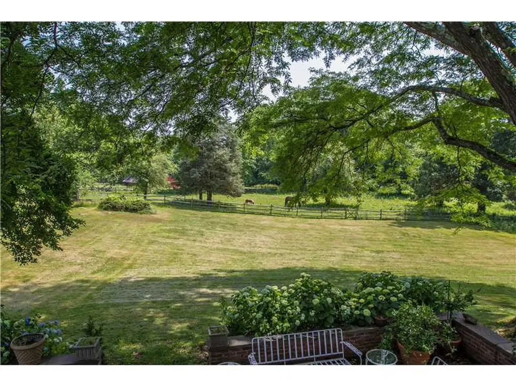 434 Round Hill Road Greenwich CT 06831