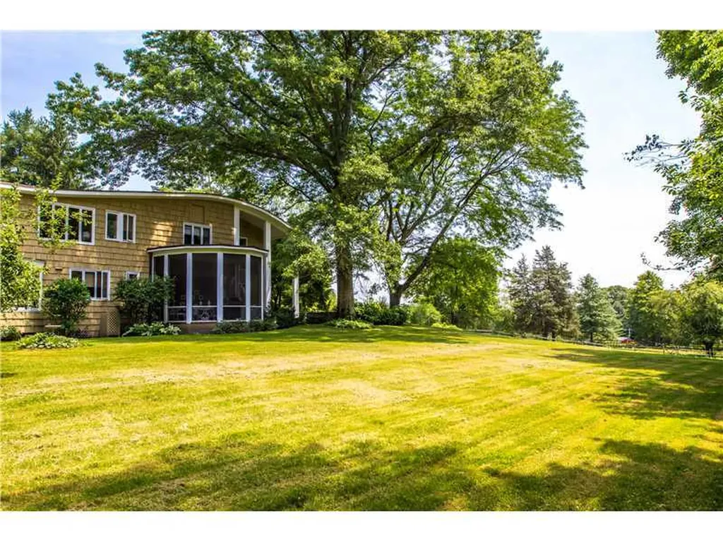434 Round Hill Road Greenwich CT 06831