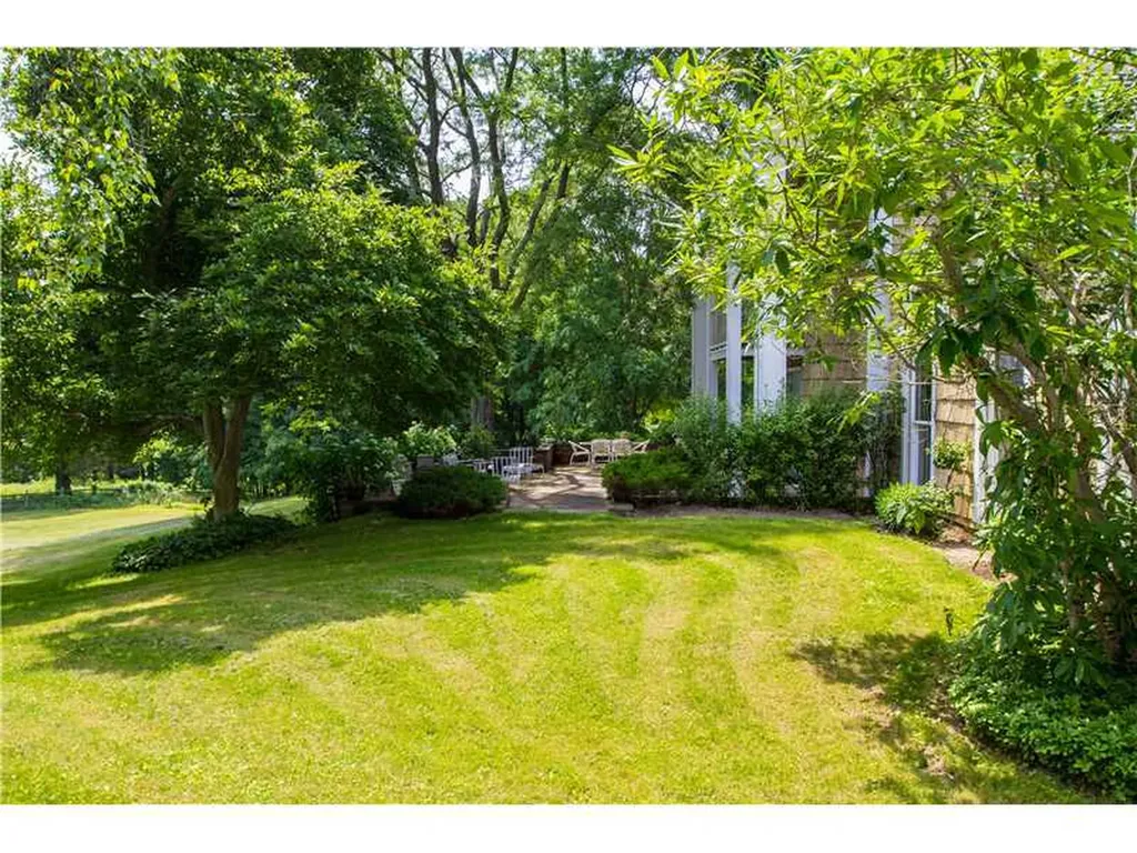 434 Round Hill Road Greenwich CT 06831
