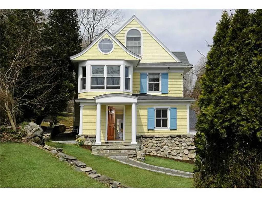 226 Valley Road Cos Cob CT 06807