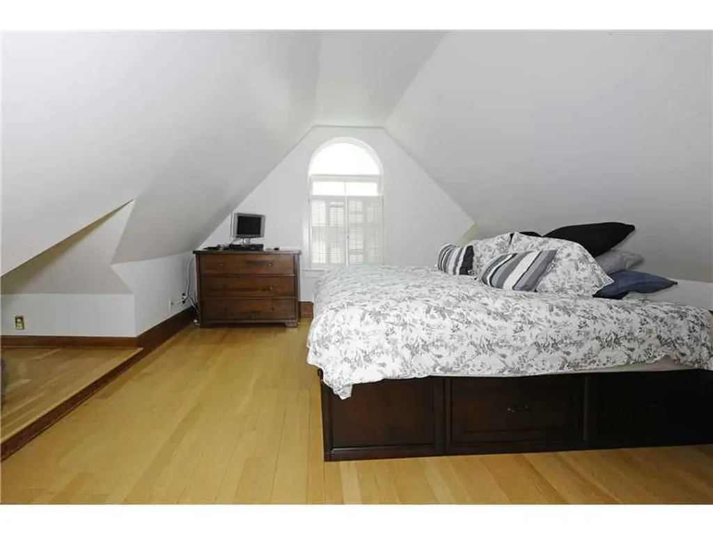 226 Valley Road Cos Cob CT 06807