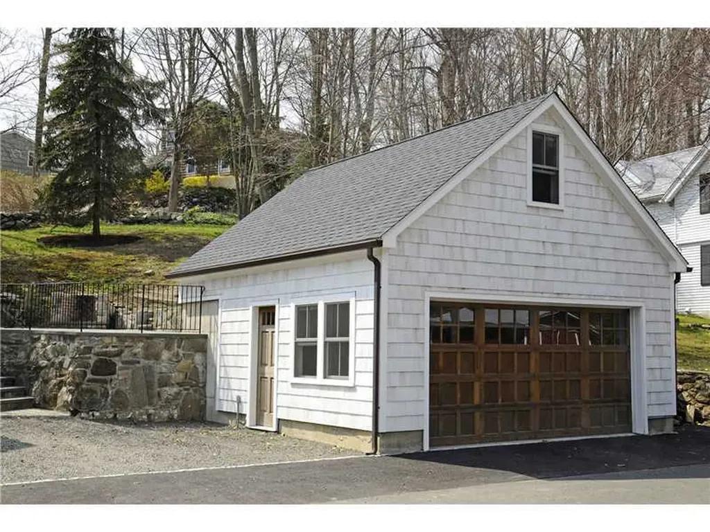 226 Valley Road Cos Cob CT 06807