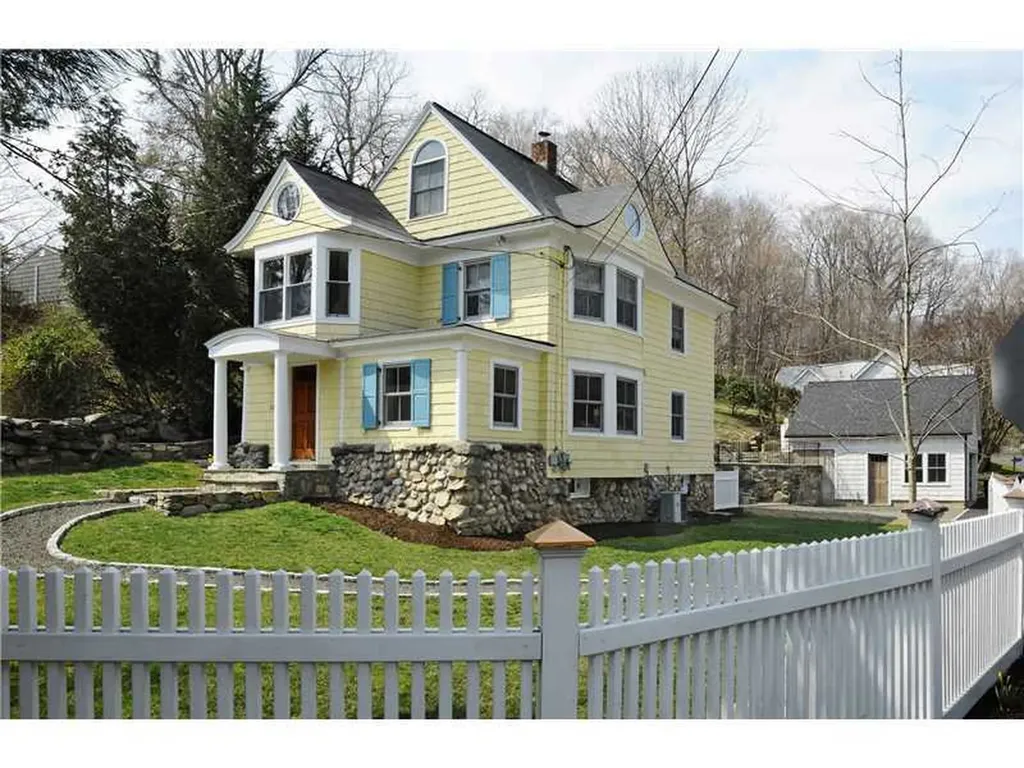 226 Valley Road Cos Cob CT 06807