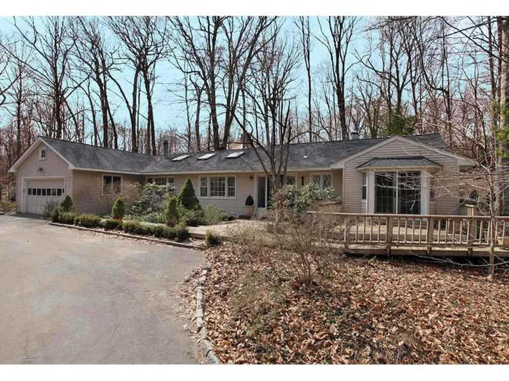 Greenwich CT 06830