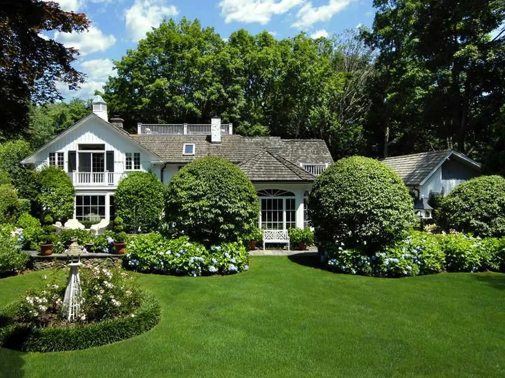 Greenwich CT 06831