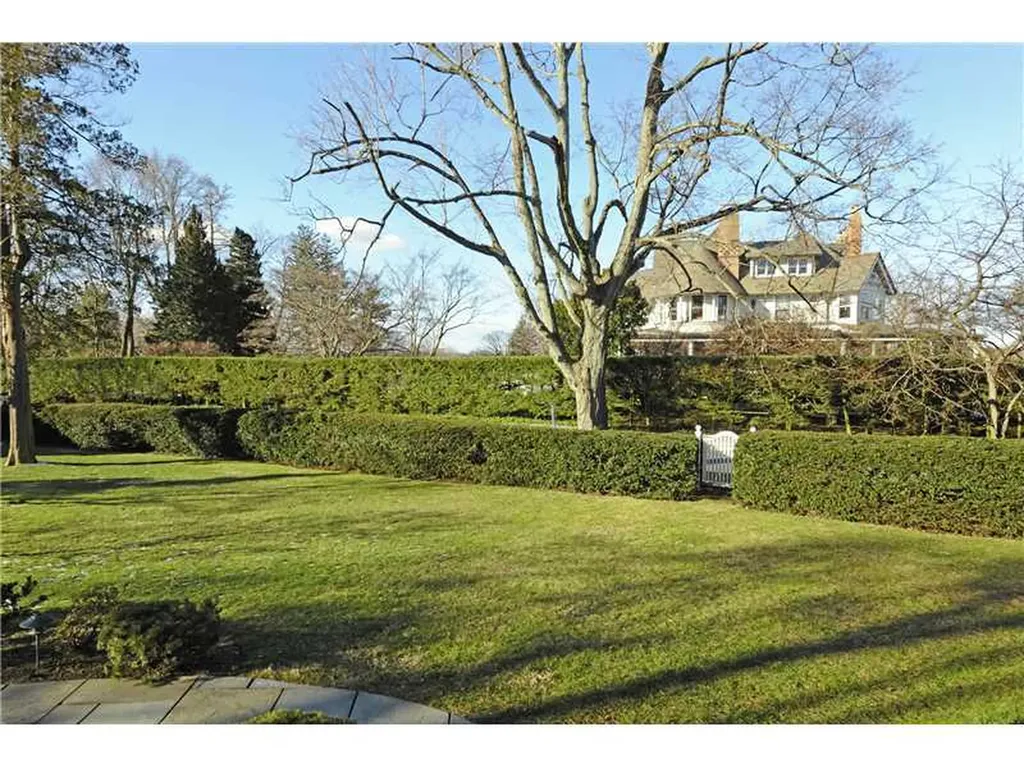 15 Otter Rock Drive Greenwich CT 06830