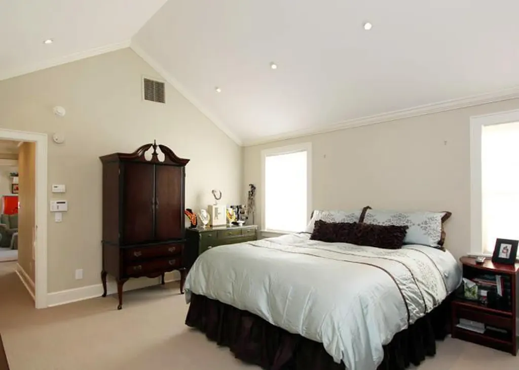 76 Valleywood Road Cos Cob CT 06807