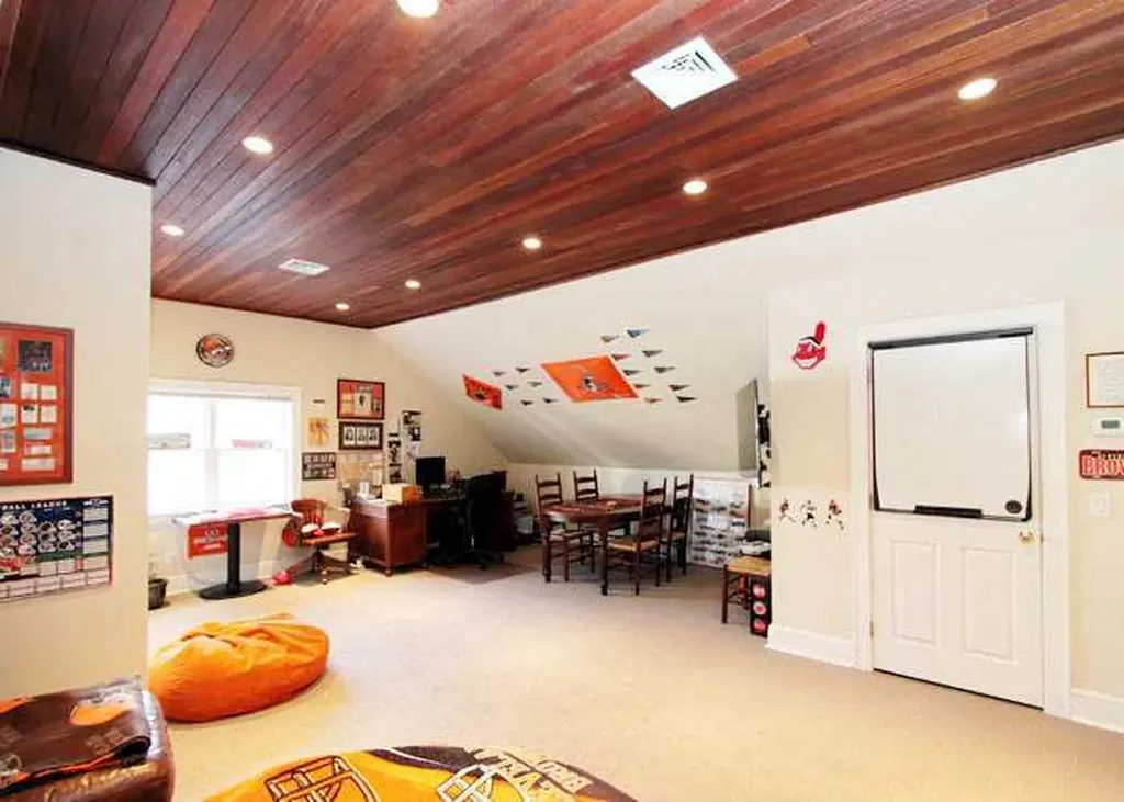 76 Valleywood Road Cos Cob CT 06807