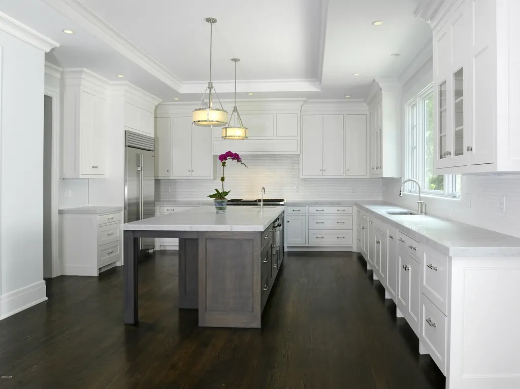 27 Stillman Lane Greenwich CT 06831