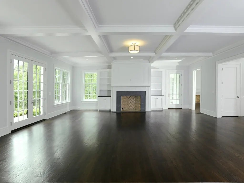 27 Stillman Lane Greenwich CT 06831