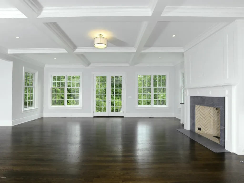 27 Stillman Lane Greenwich CT 06831
