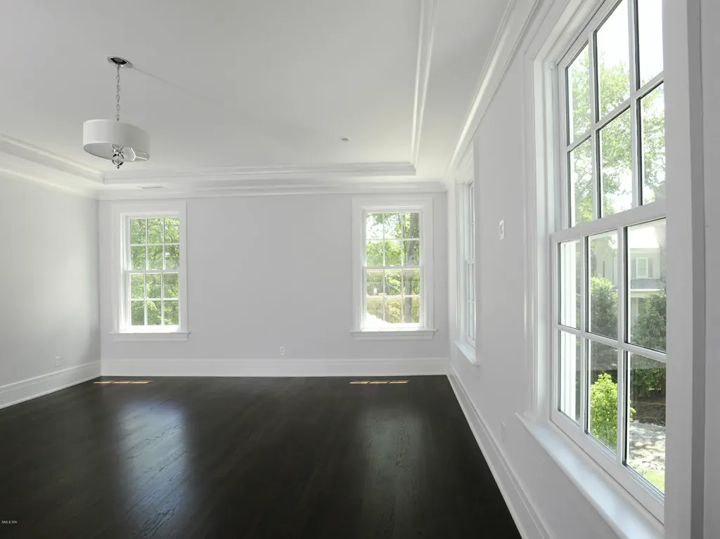 27 Stillman Lane Greenwich CT 06831