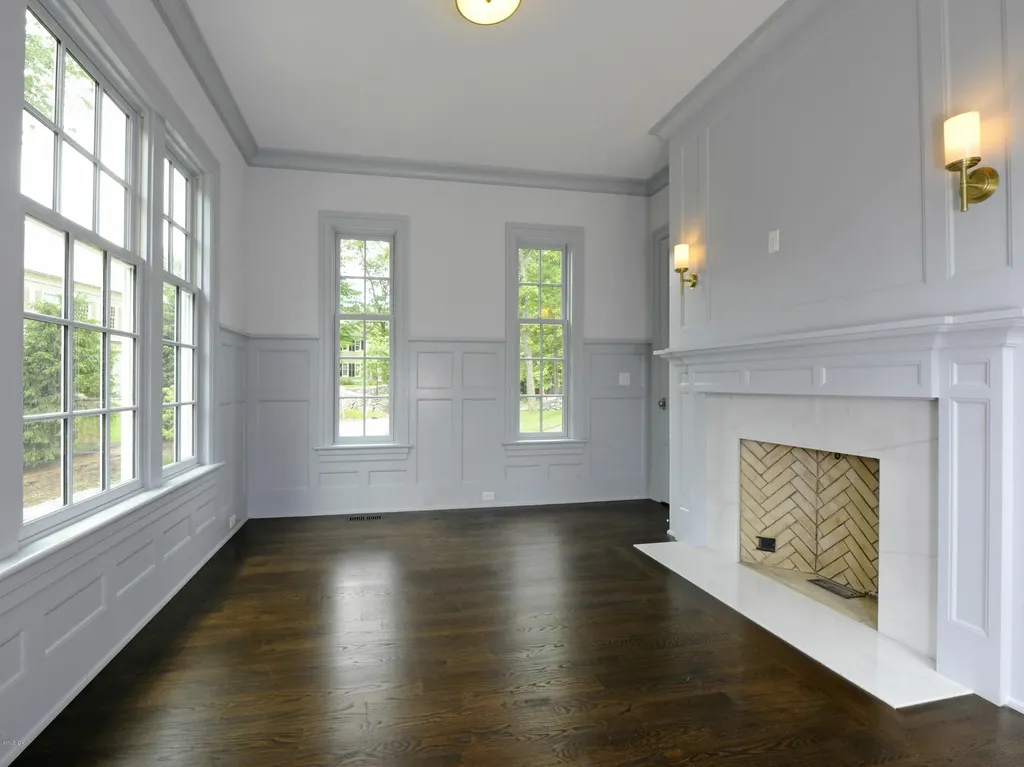 27 Stillman Lane Greenwich CT 06831