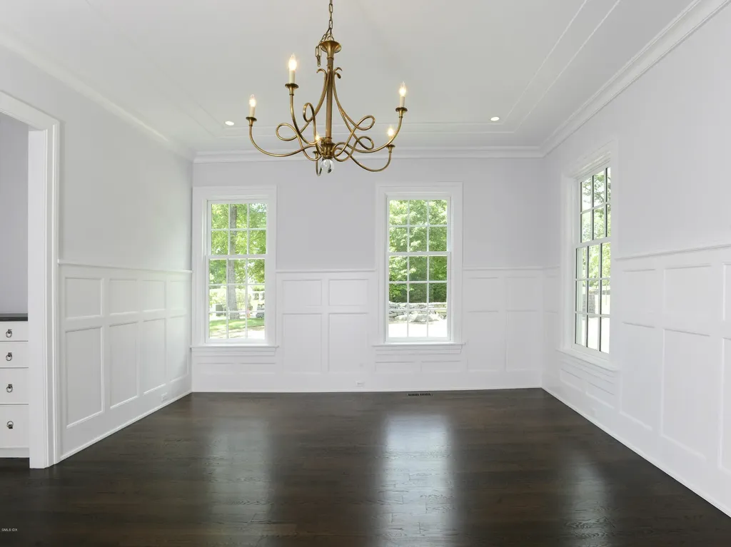 27 Stillman Lane Greenwich CT 06831