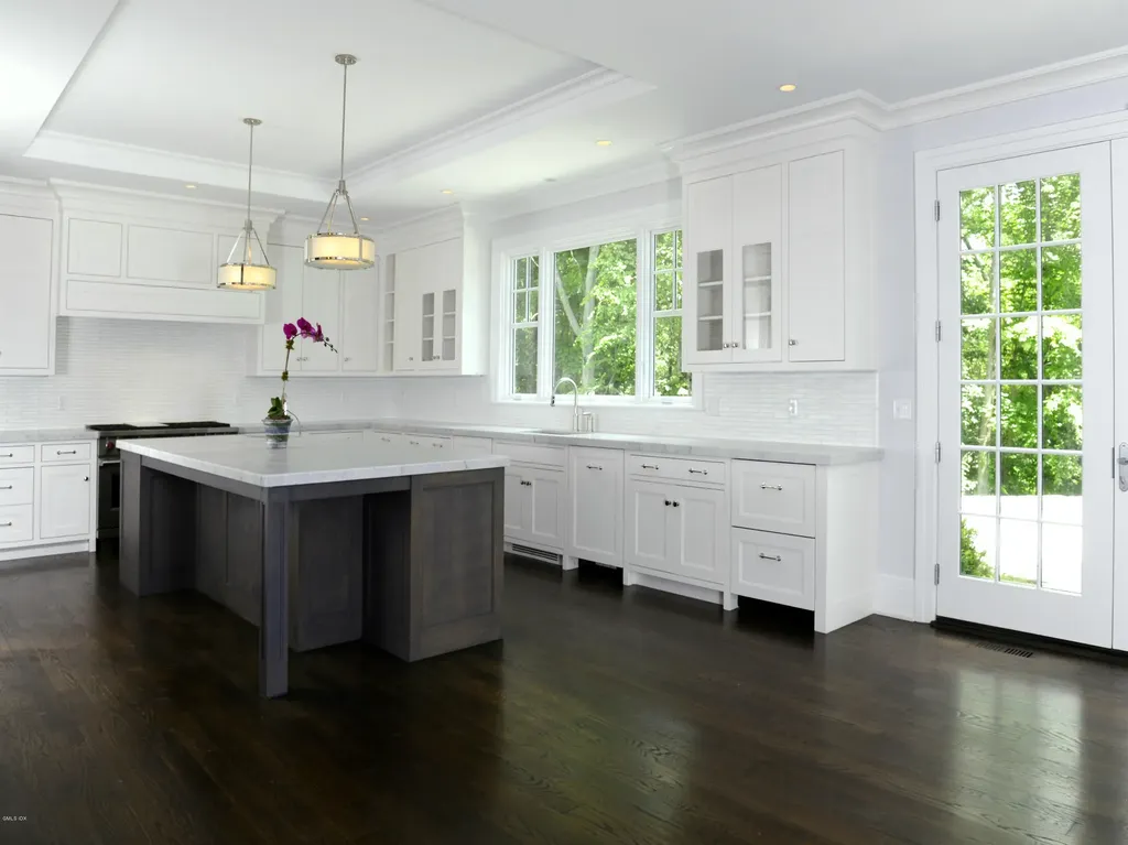 27 Stillman Lane Greenwich CT 06831